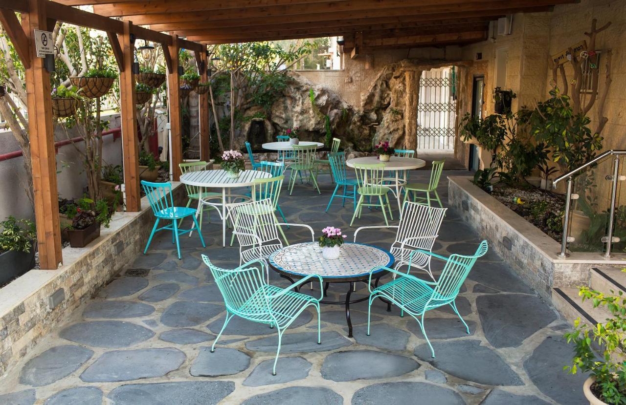 Domus Bat Galim Hotel Haifa Esterno foto