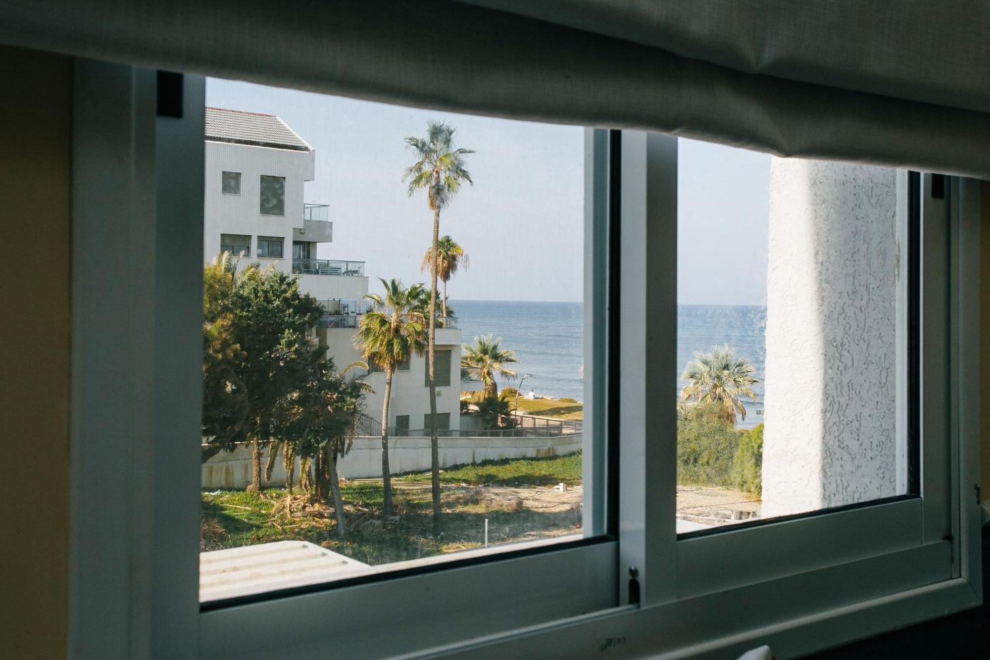 Domus Bat Galim Hotel Haifa Esterno foto